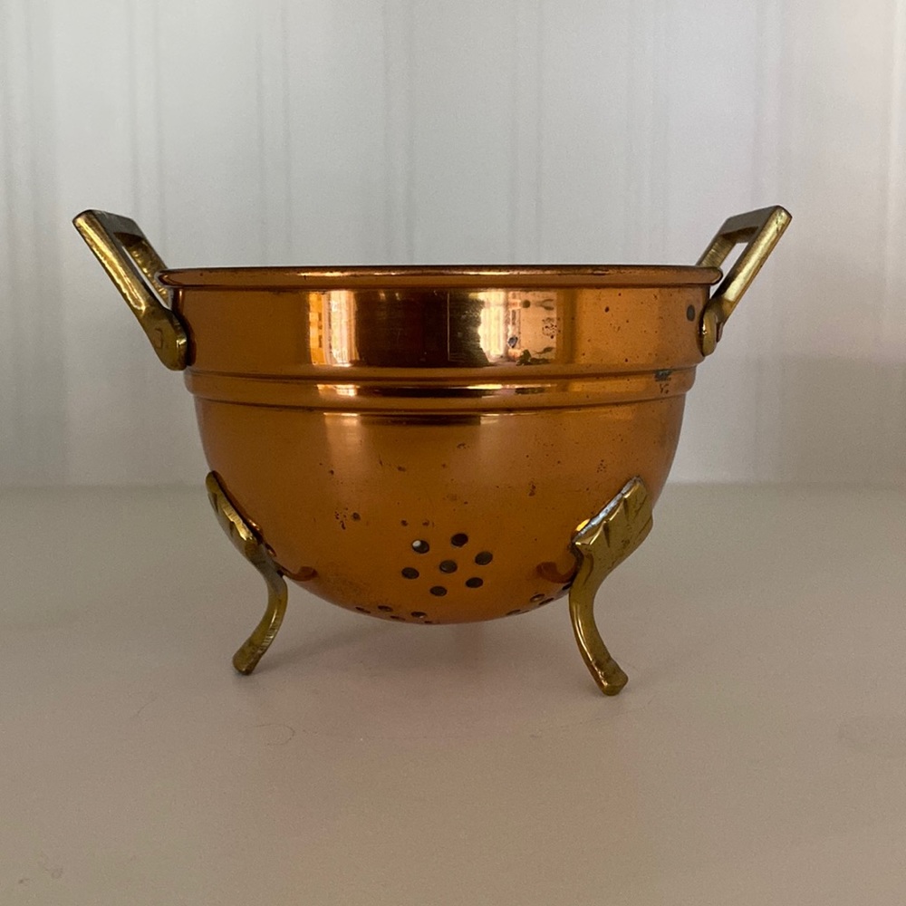 The cutest vintage copper colored berry bowl